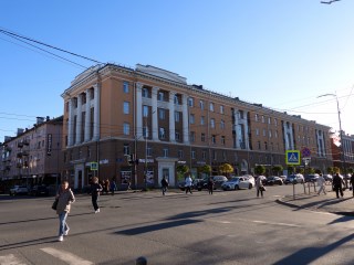 Здание