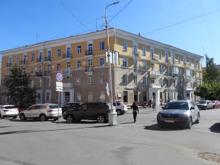 Здание