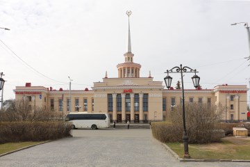 Здание