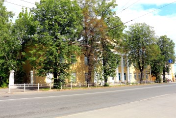 Здание