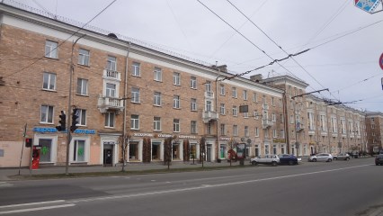 Здание