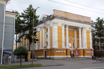 Здание