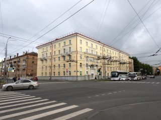 Здание