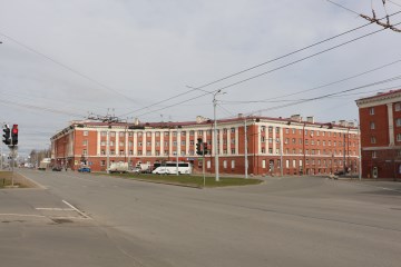 Здание
