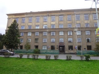Здание