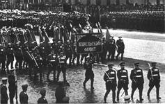 На параде Победы в 1945 году